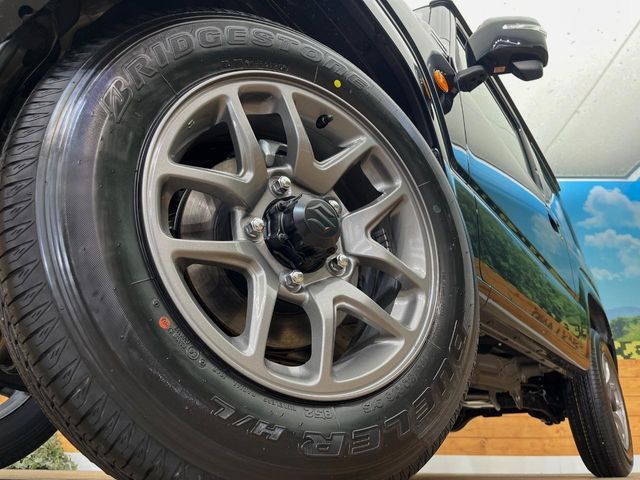 SUZUKI JIMNY 4WD 2025