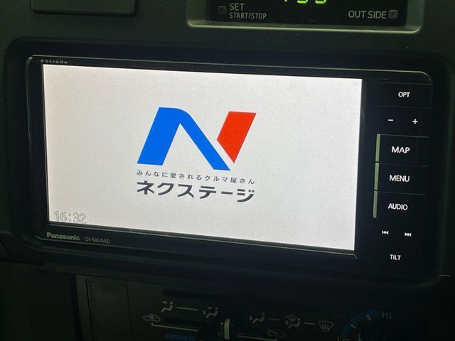 TOYOTA LANDCRUISER van 2015