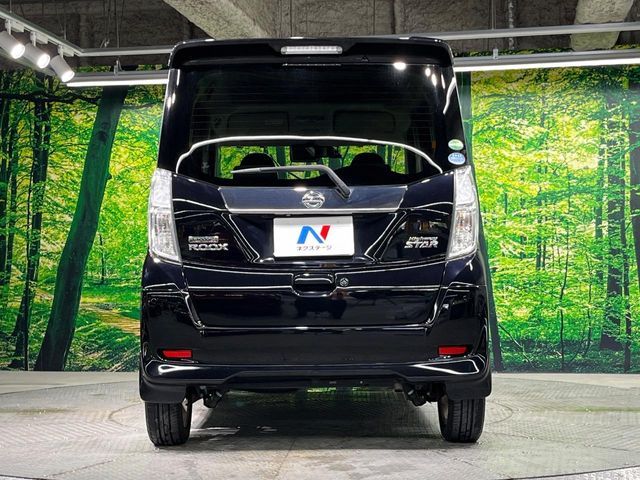 NISSAN DAYZ ROOX 2017