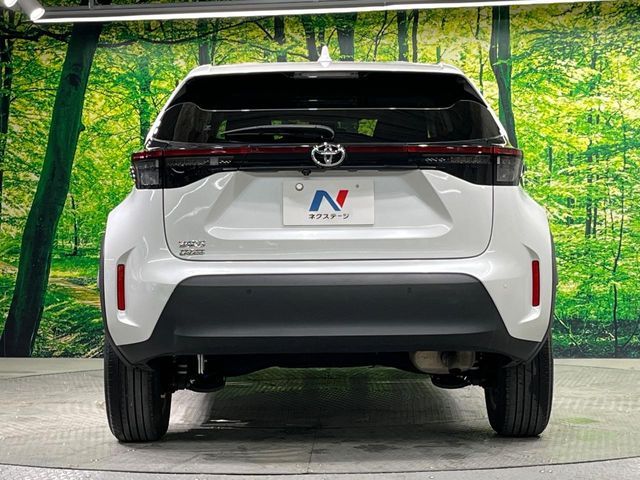 TOYOTA YARIS CROSS 2023