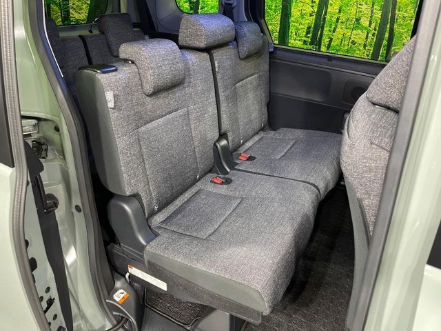 TOYOTA SIENTA HYBRID 2024