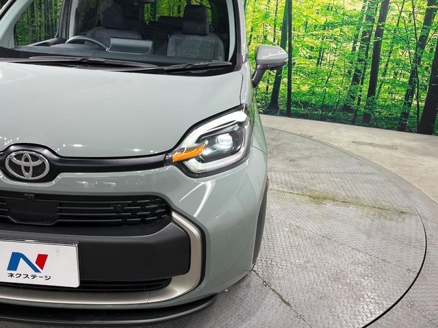 TOYOTA SIENTA HYBRID 2024