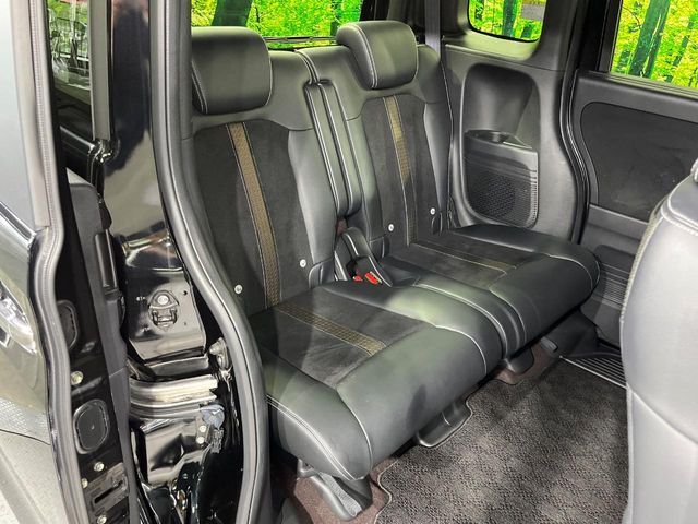 HONDA N BOX CUSTOM 2018