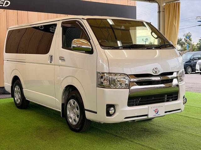TOYOTA HIACE van 2WD 2018