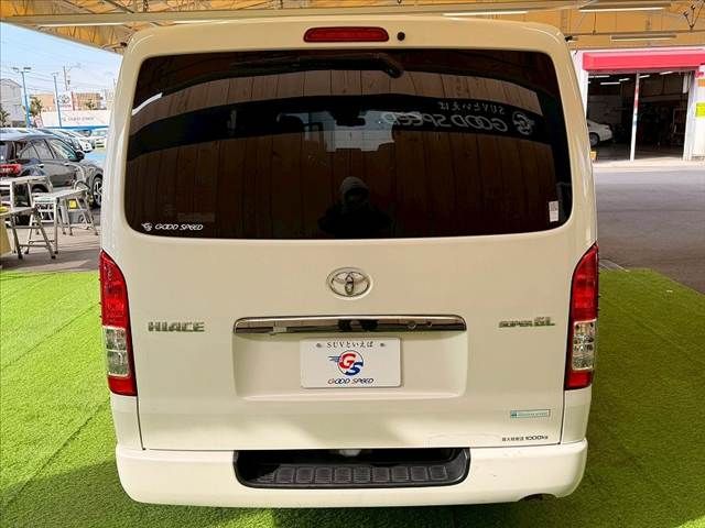 TOYOTA HIACE van 2WD 2018