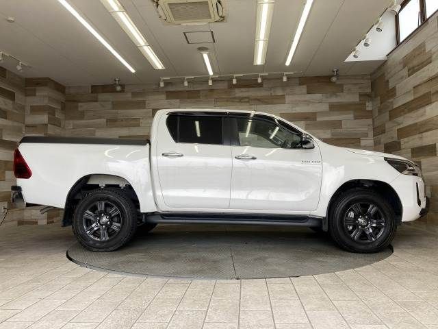 TOYOTA HILUX 4WD 2020