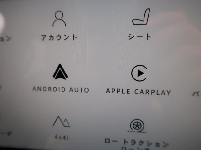 ROVER ROVER DEFENDER 2023