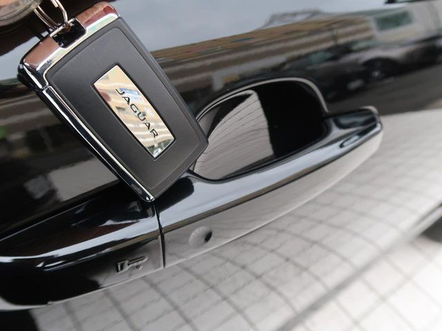 JAGUAR JAGUAR E-PACE 2024