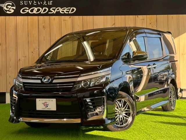 TOYOTA VOXY HYBRID 2016