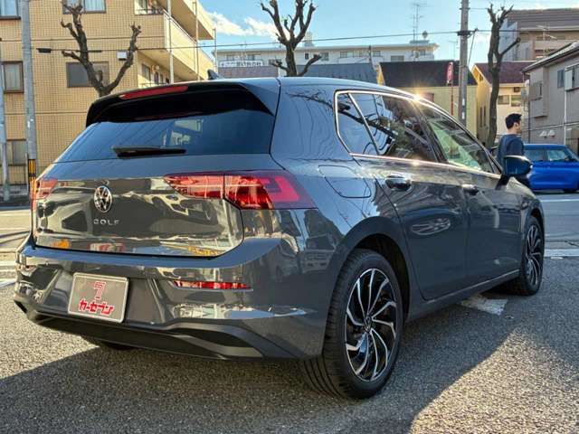 VOLKSWAGEN VOLKSWAGEN GOLF 2024