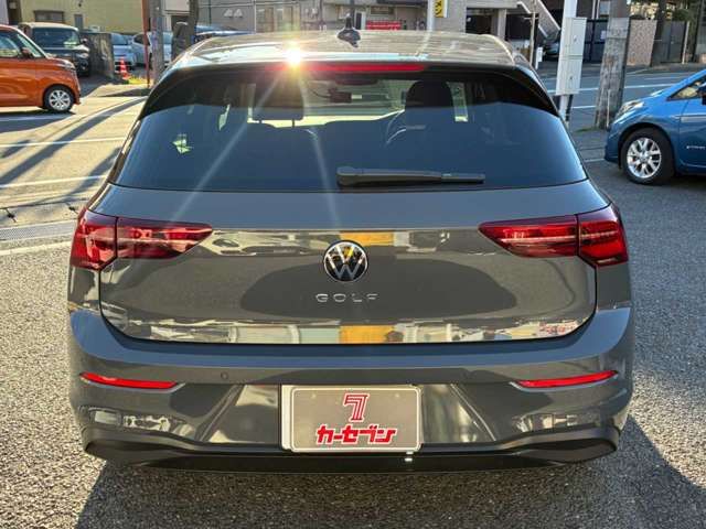 VOLKSWAGEN VOLKSWAGEN GOLF 2024