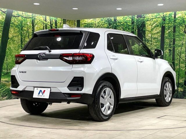 TOYOTA RAIZE 2025
