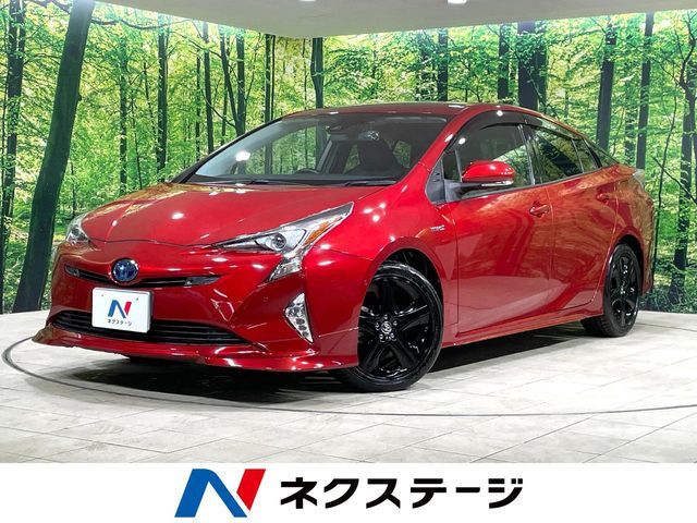 TOYOTA PRIUS 2016