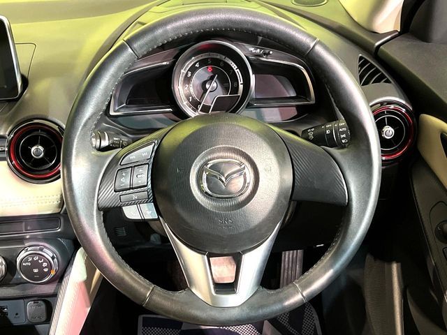 MAZDA DEMIO 4WD 2015