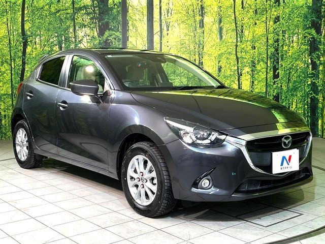 MAZDA DEMIO 4WD 2015
