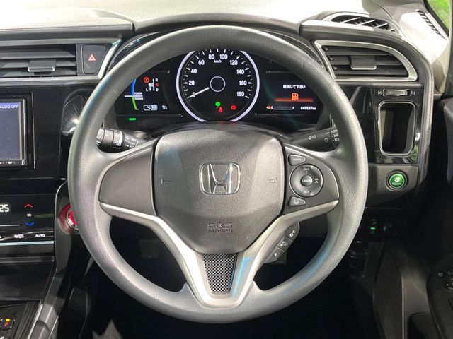 HONDA SHUTTLE HYBRID 2019