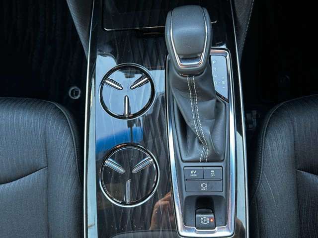 TOYOTA CROWN sedan hybrid 2019