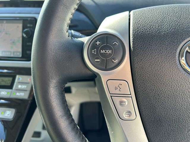 TOYOTA PRIUS PHV 2014