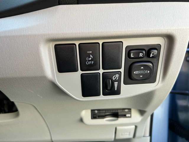 TOYOTA PRIUS PHV 2014