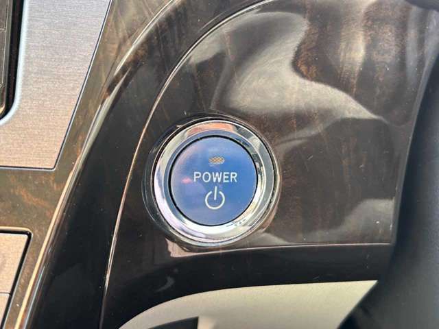 TOYOTA PRIUS PHV 2014