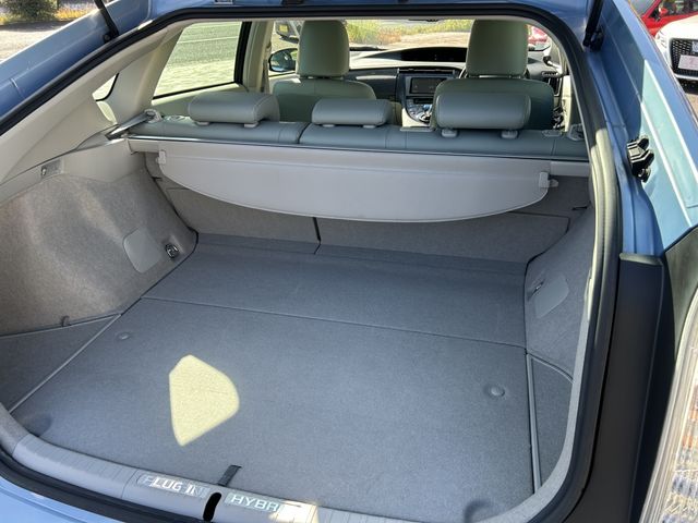 TOYOTA PRIUS PHV 2014