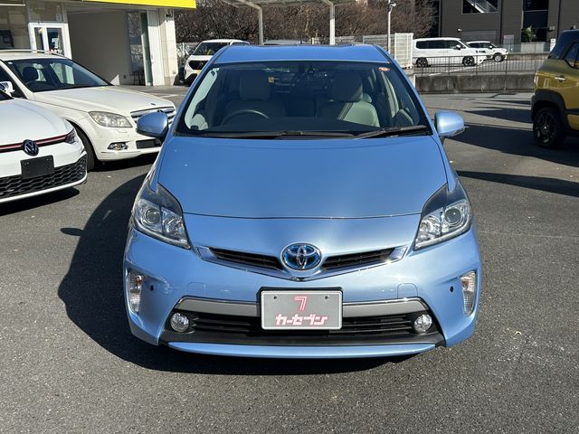 TOYOTA PRIUS PHV 2014