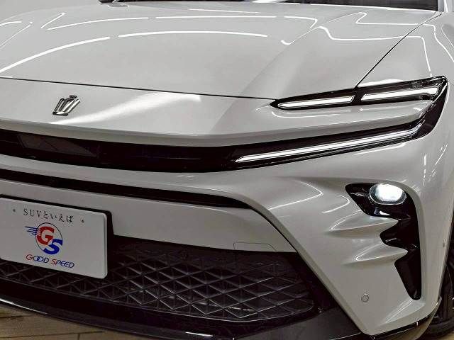 TOYOTA CROWN SPORT 2024