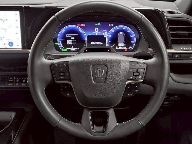 TOYOTA CROWN SPORT 2024