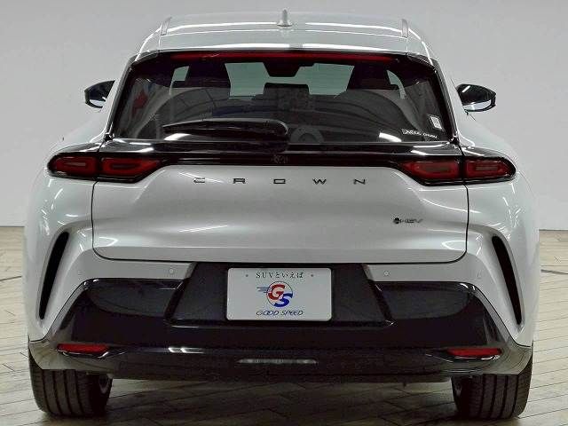 TOYOTA CROWN SPORT 2024