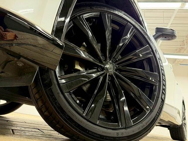 TOYOTA CROWN SPORT 2024