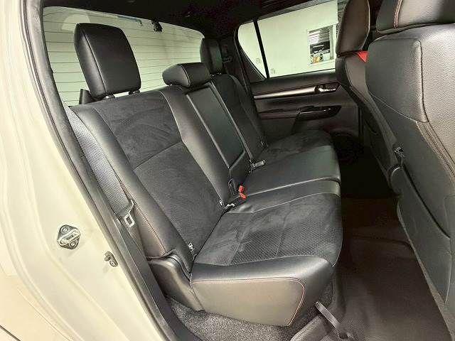 TOYOTA HILUX 4WD 2022