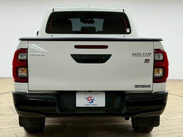 TOYOTA HILUX 4WD 2022