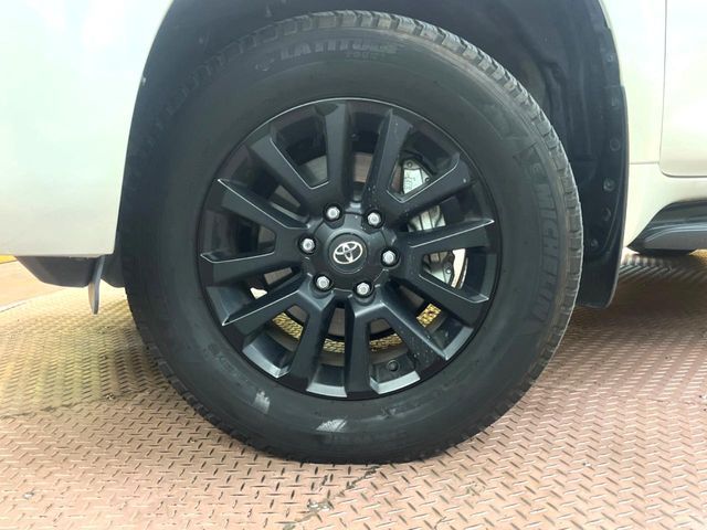 TOYOTA LANDCRUISER PRADO 2022