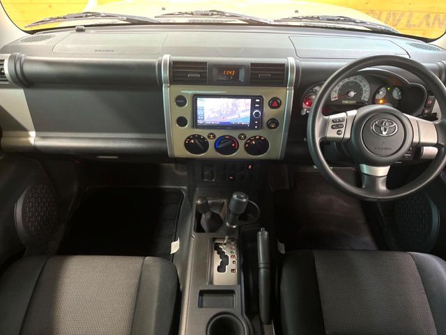 TOYOTA FJ CRUISER 4WD 2014