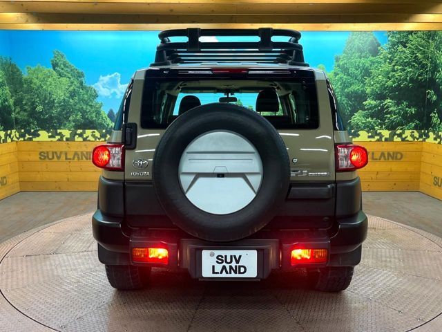 TOYOTA FJ CRUISER 4WD 2014