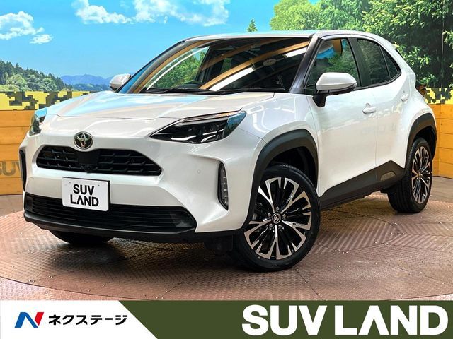 TOYOTA YARIS CROSS HYBRID 2025