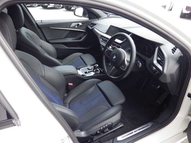 BMW BMW 1series 2023