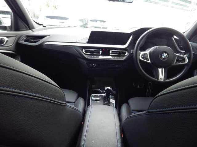BMW BMW 1series 2023