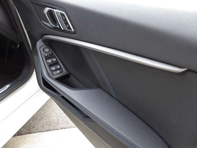 BMW BMW 1series 2023