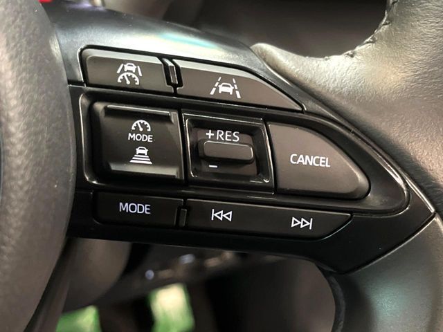 TOYOTA YARIS CROSS HYBRID 2025