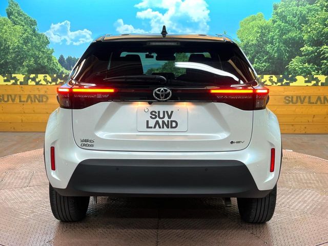 TOYOTA YARIS CROSS HYBRID 2025