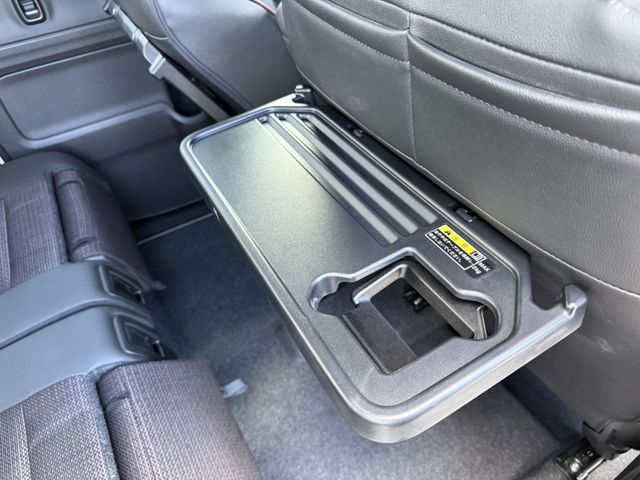 SUZUKI Spacia custom 4WD 2024