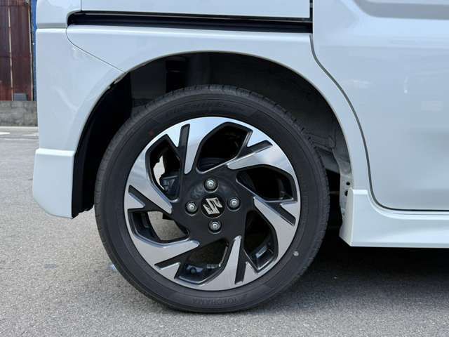 SUZUKI Spacia custom 4WD 2024