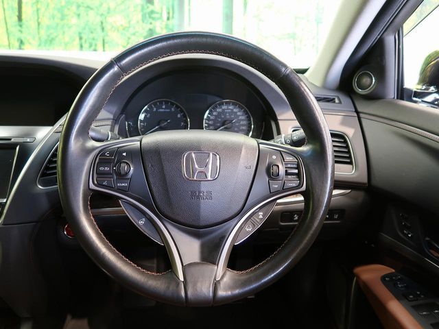 HONDA LEGEND HYBRID 2016