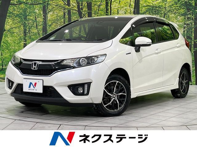 HONDA FIT HYBRID 4WD 2016