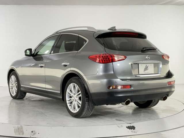 NISSAN SKYLINE CROSSOVER 4WD 2015