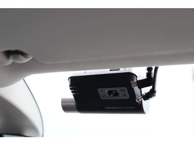 VOLKSWAGEN VOLKSWAGEN GOLF TOURAN 2020