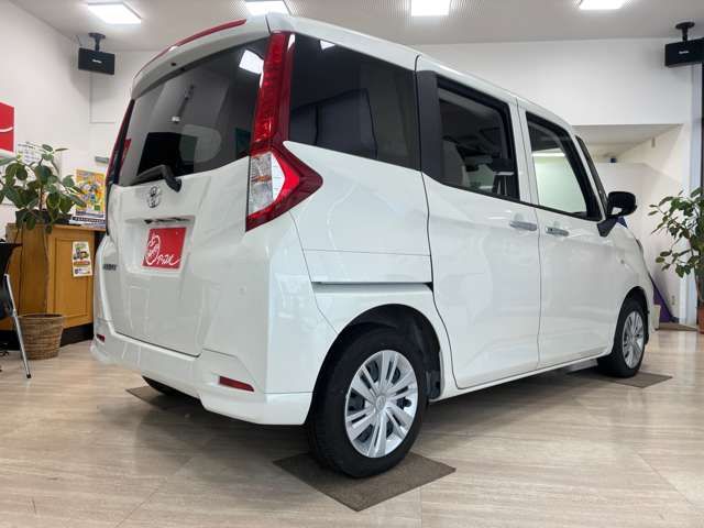 TOYOTA ROOMY 4WD 2023