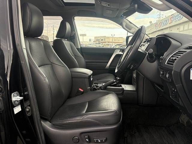 TOYOTA LANDCRUISER PRADO 2021