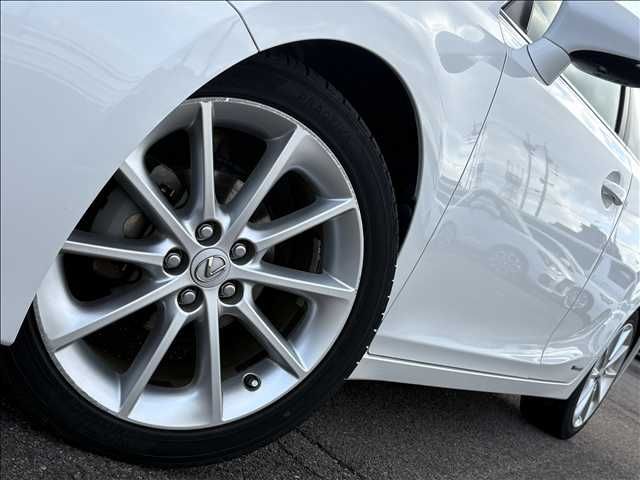TOYOTA LEXUS CT200h 2012